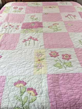 Pottery Barn Kids Hand Crafted Embroidered Flower Quilt 67 " X 81 "