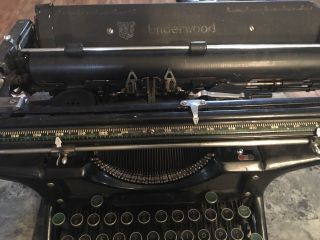 Underwood Champion Typewriter Vintage 8