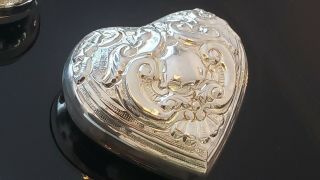 International Silver and Co. ,  Heart Shaped Silver Plated Jewelry Boxes 5