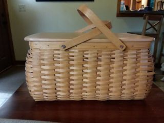 Longaberger Craft Keeper Basket With Woodcraft Lid And 3 - Piece Plastic Protector