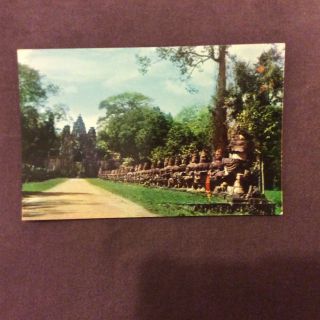 Vintage Postcard - Causeway To The Gate Of Victory Angkor Watt,  Cambodia -