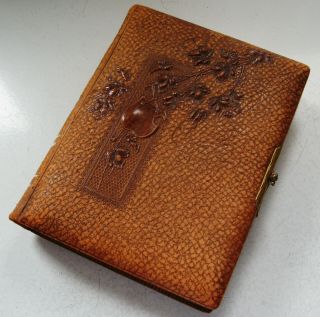 Lovely Empty Aesthetic Antique Leather Photo Album For Cabinet & Cdv Photos