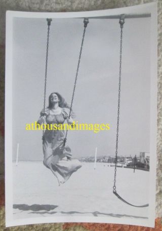 Photo Pretty Woman Swinging On Swingset At Beach In Long Dress Sand Art Aa181