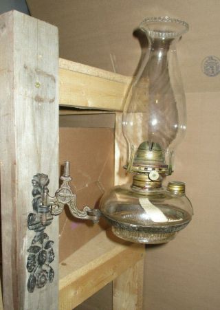Antique Cast Iron Wall Mount Pivot Bracket Oil Lamp - 9 " Swing (58a)