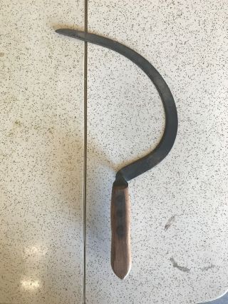 Vintage Antique Hand Scythe Sickle Primitive Farm Tool Wood Handle Curved Blade
