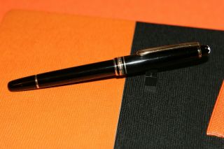 Montblanc Meisterstuck Black/gold Rollerball Pen Germany