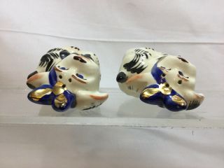 VINTAGE SHAWNEE MUGGSY small SALT & PEPPER SHAKERS with GOLD TRIM from 1946 cl 5