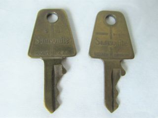 Vintage Set Of 2 Samsonite 94 Brass Luggage Keys Shwayder Bros Made In Usa