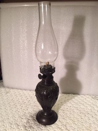 Collectible Vintage Bronze - Brass Oil/kerosene Lamp W/hurricane Chimney - 59
