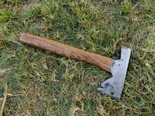 Vintage D R Barton 1832 Cast Steel,  Small Roofing Hatchet,  Rochester N.  Y. 3