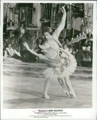 Press Photo Events Rodolf Nureyev Robert Helpmann Lucette Aldous Ballet 8x10