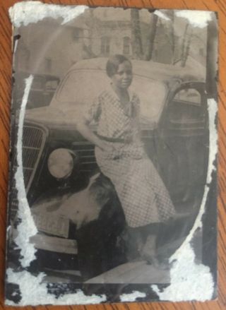 Antique Approx 1926 African American Pretty Woman Tintype Photo W Fancy Car