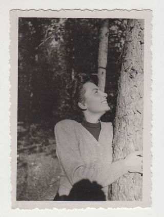 Smiling Pretty Lady Posing To Tree In Forest Funny Portrait Vintage Orig Photo