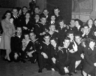 Vintage Photo Uso Dance Navy Sailors Men Women Uniform Military Usn 40s