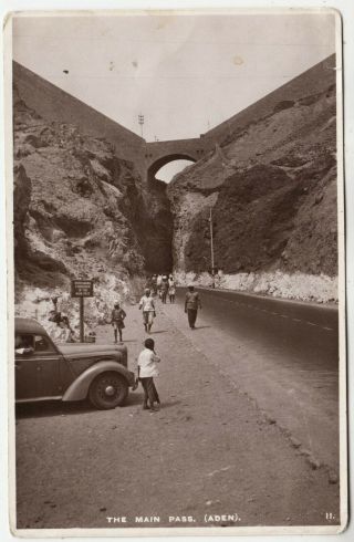 Aden / Yemen - The Main Pass - D Mavroudis 11 - C1930s Era Real Photo Postcard