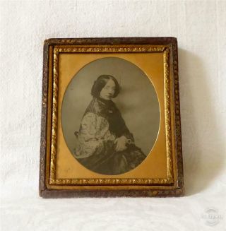 Antique Victorian Mid 19th Century Daguerreotype Of A Lady Half Case Mount