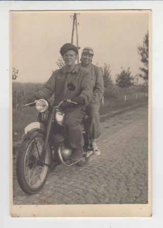 Man And Woman Together On Old Motorcycle Vintage Orig Photo (20713)