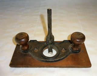 Stanley No.  71 Hand Router Plane