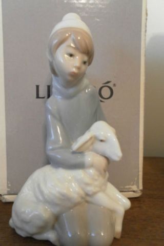 Ladro 4676 Children’s Nativity Shepherd Boy W/ Lamb Fast