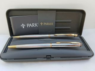 Parker Insignia Silver Plated G.  T.  Ballpoint Pen & Pencil - Grain D 