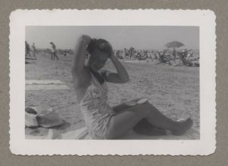 Vintage 1947 Photo Sexy Young Woman Swimsuit At Beach Bathing Beauty
