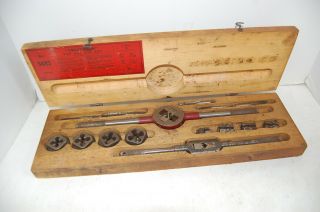 Vintage Craftsman 5493 Tap & Die Set,  W/Original Wooden Box 4