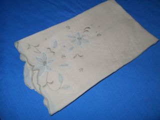 Vtg Antique MADEIRA HAND EMBROIDERED CREAM LINEN Guest Bath Tea Hand Towel 13X19 2
