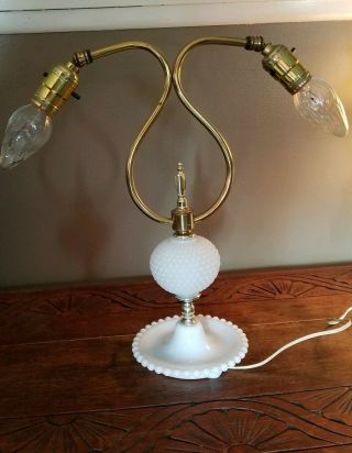 Vintage Hobnail Double Socket White Milk Glass And Brass Desk/table Lamp