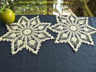 2 Vintage White Cotton Crochet Lace 8 Pointed Star Doilies Pineapple Pattern 11 "