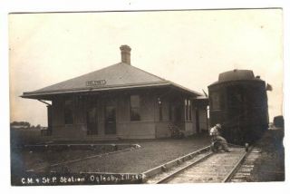 1930s Oglesby Ill C M St P Railroad Depot Rppc Real Photo Postcard