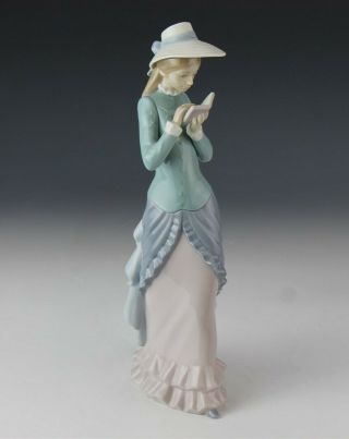 Retired Lladro Spain " Reading " 5000 Girl W Book Painted Porcelain Figurine Rfd