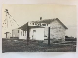 Starkweather North Dakota Gn Station Railroad Depot B&w Real Photo Postcard Rppc