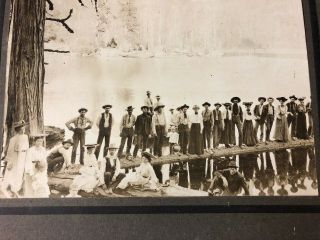 Antique Photo Of 20 People Standing On Log In Water Hume Lake California ?