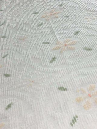 Circa 1960s Vintage Flower Paterrn Chenille Bedspread Coverlet 93 " X 100 "