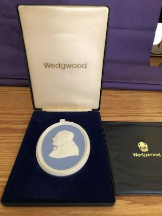 Wedgwood Jasperware Portrait Medallion Of Sir Winston Churchill.