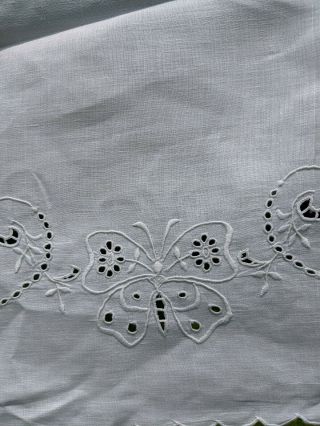 Vintage Embroidered Butterfly Flower White Dresser Scarf Table Runner 51 " X 17 "