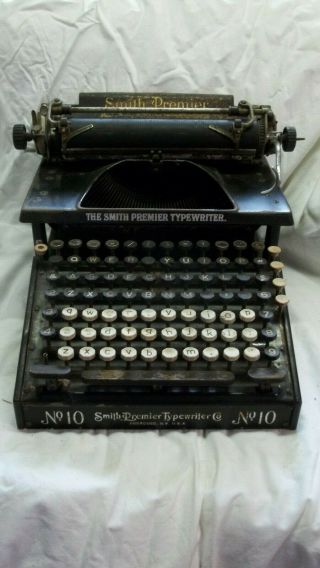 Smith Premier No.  10 Typewriter Functional Antique