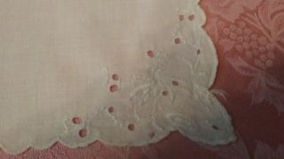 10 VINTAGE WHITE LINEN LUNCHEON NAPKINS WITH CUT WORK EMBROIDERY 5