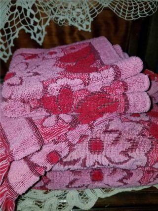 5 Pc Set Vintage 1970s Callaway Pink Red Towel Set (2) Bath (2) Washcloth & Hand