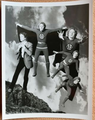 7 X 9 Abc B & W Glossy Promo Photo For " The Greatest American Hero "