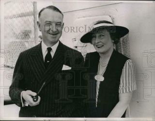 1937 Press Photo Mr.  And Mrs.  Sopwith - Ned17150