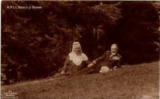 Romania Royal Family King Carol I Queen Elisabeth Peles Castle Garden Post Card