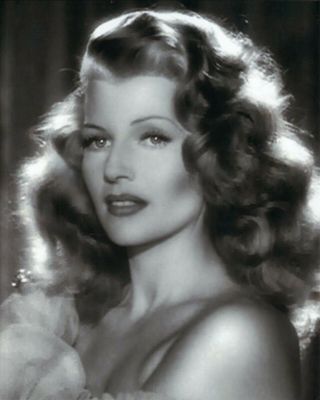 Rita Hayworth - - Glossy 8x10 Black & White Photo