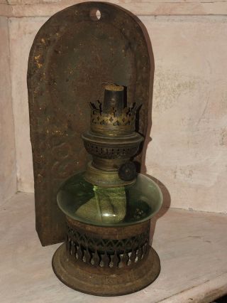 Antique Wall Mount Bracket Oil Lamp