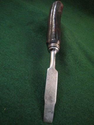 Vintage wood chisel stag handled tool is tight to the handel 3/8 wide 7 3/4 long 2
