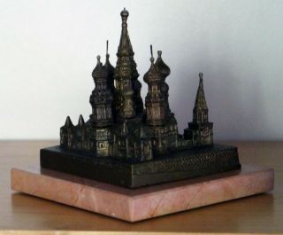 ST BASILS CATHEDRAL Vintage Metal Souvenir Building Russia on Marble Base 2