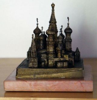 ST BASILS CATHEDRAL Vintage Metal Souvenir Building Russia on Marble Base 4