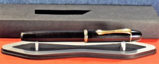 " Exzellenz " Vintage Black> German " M " Nib Piston Filler Fountain Pen C.  1952 