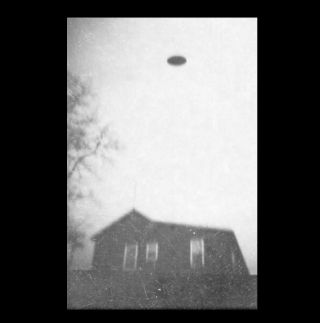 1967 Ufo Flying Saucer Photo Lexington Missouri Project Blue Book Flying Disc