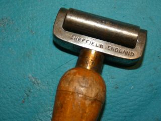 GEORGE BARNSLEY SQUEEGEE ROLLER WHEEL LEATHER SHOE MAKER SADDLERY COBBLERS TOOL 2